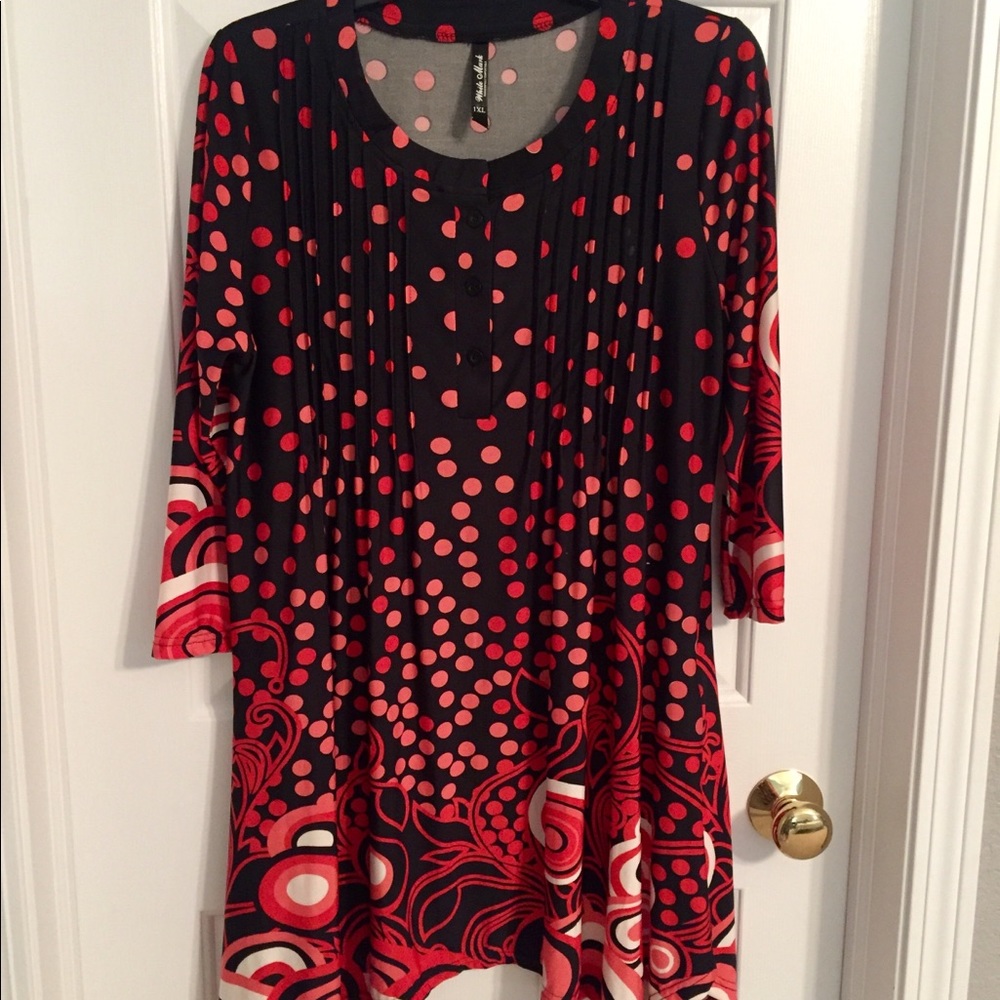 White Mark Tunic